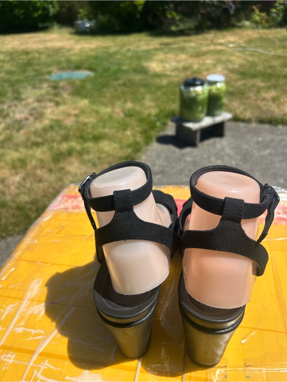 Crocs Leigh II Cross Strap Strappy Ankle Wedge Sandals Black Women’s Size 10 - Picture 8 of 16